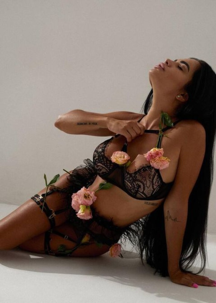 Индивидуалка Эвелина фото № 2 в городе Евпатория